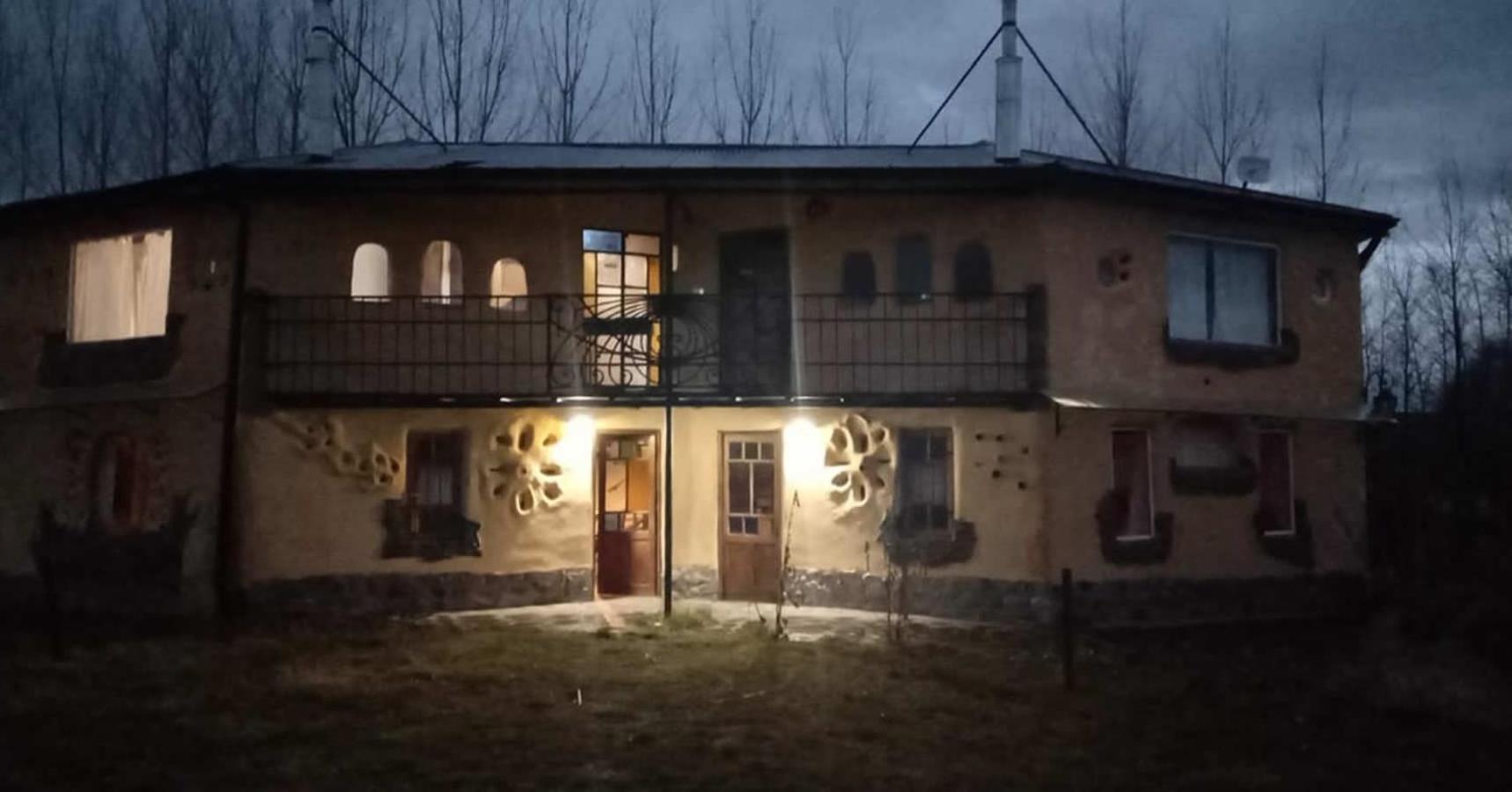 Arriba La Luna - Ecovilla Rural Trevelín Ngoại thất bức ảnh